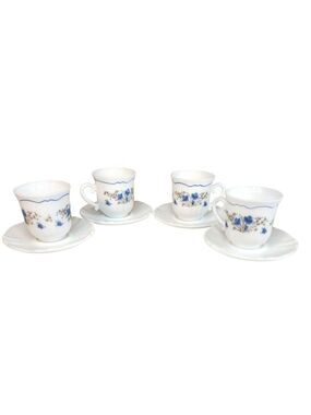 Arcopal France Demitasse Cups & Saucers Set Of 4 White With Blue Floral Design